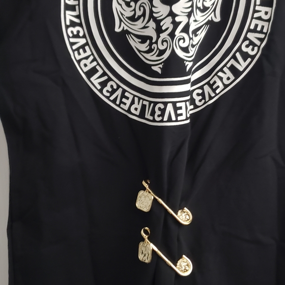 Stunning Black/White Safety Pin Tee Shirt Dress - Picture 7 of 11